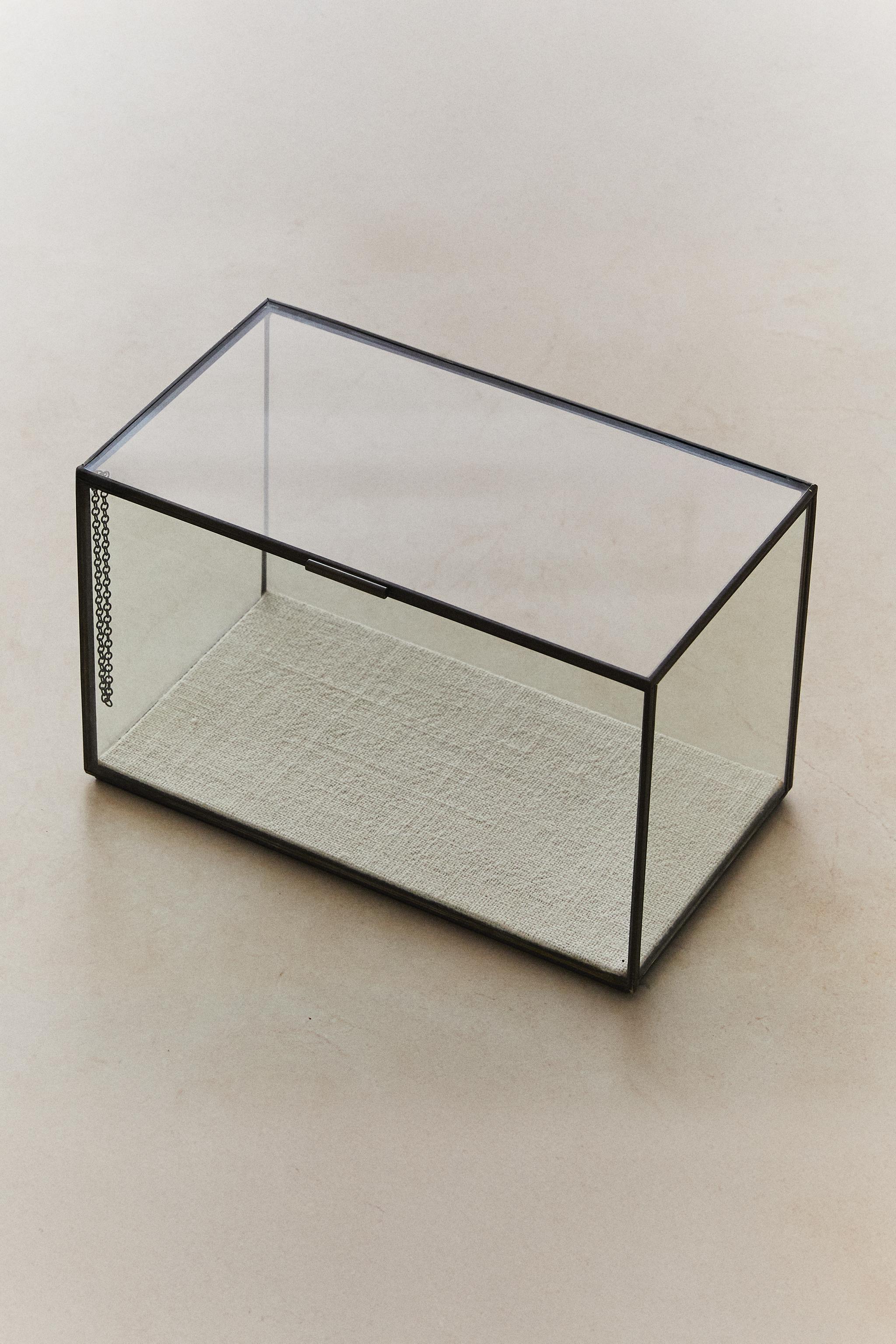 BOÎTE À BIJOUX CONTOUR MÉTAL NOIR